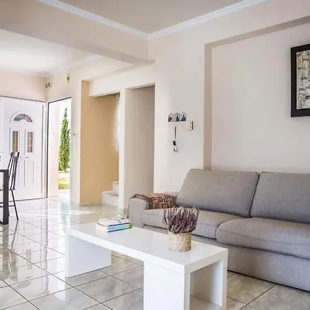빌라 Sleeps 6 Pool Air Con Wifi Karavádhos